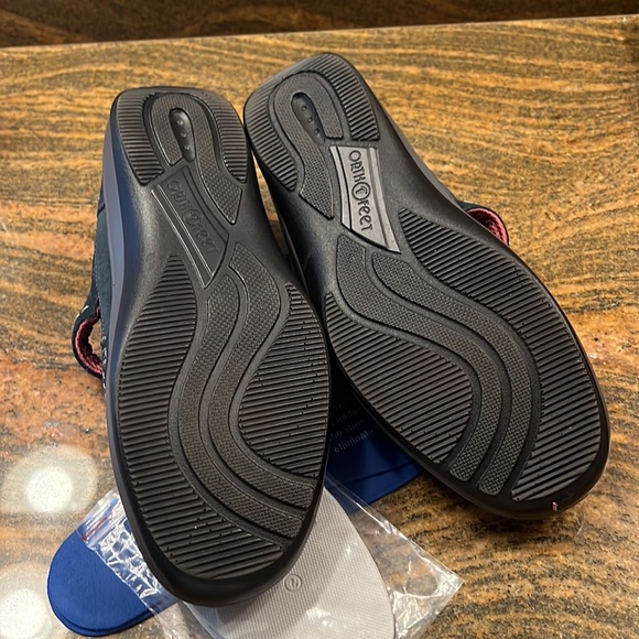 ladies 8.5 ortho feet Mary Jane shoe - Picture 2 of 3